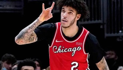 永利网址-鲍尔第三次动左膝手术：没复出时间表！公牛被坑惨